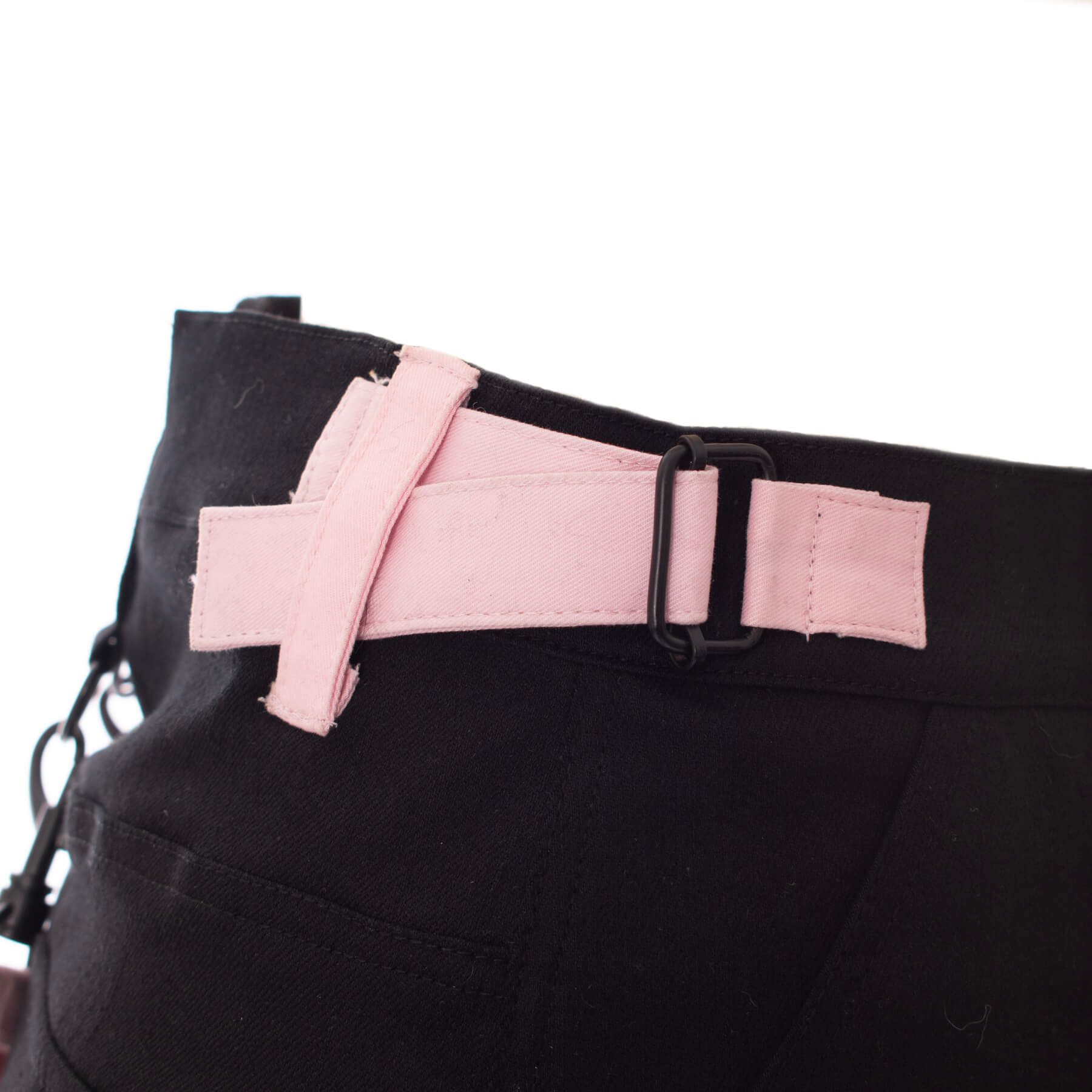 VEIL AND VOID SKIRT - BLACK/PINK